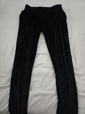 Black Women's Velour Lounge Pants